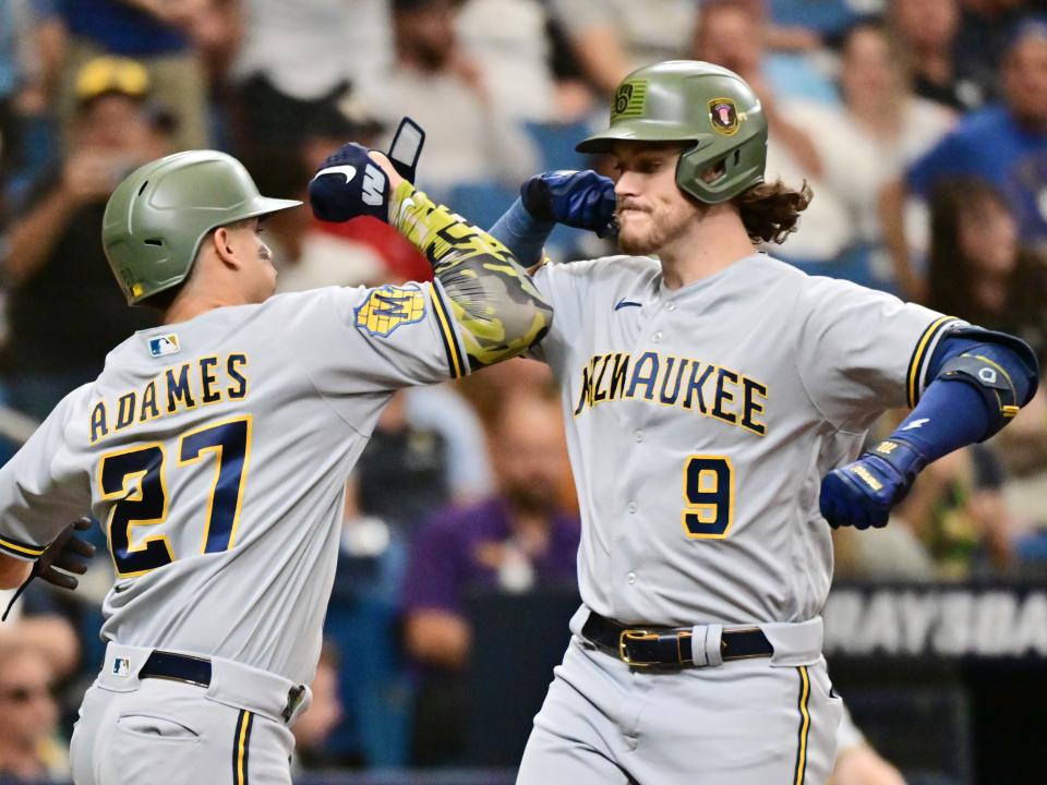 Kubet phát hành Brian Anderson của Brewers xúc động sau khi chứng kiến pha phạm lỗi của mình khiến đồng đội Willy Adames bị thương